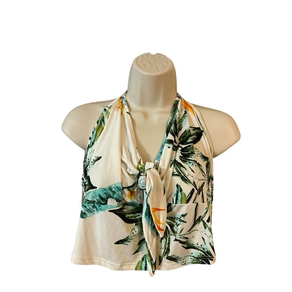 Fashion to Figure Floral Tie Front Crop Top Plus Size 2X
